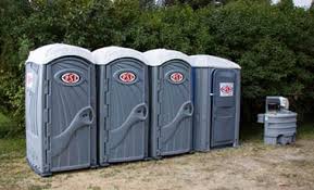 Best Portable Restroom Servicing (Cleaning and Restocking)  in Shepherdsville, KY